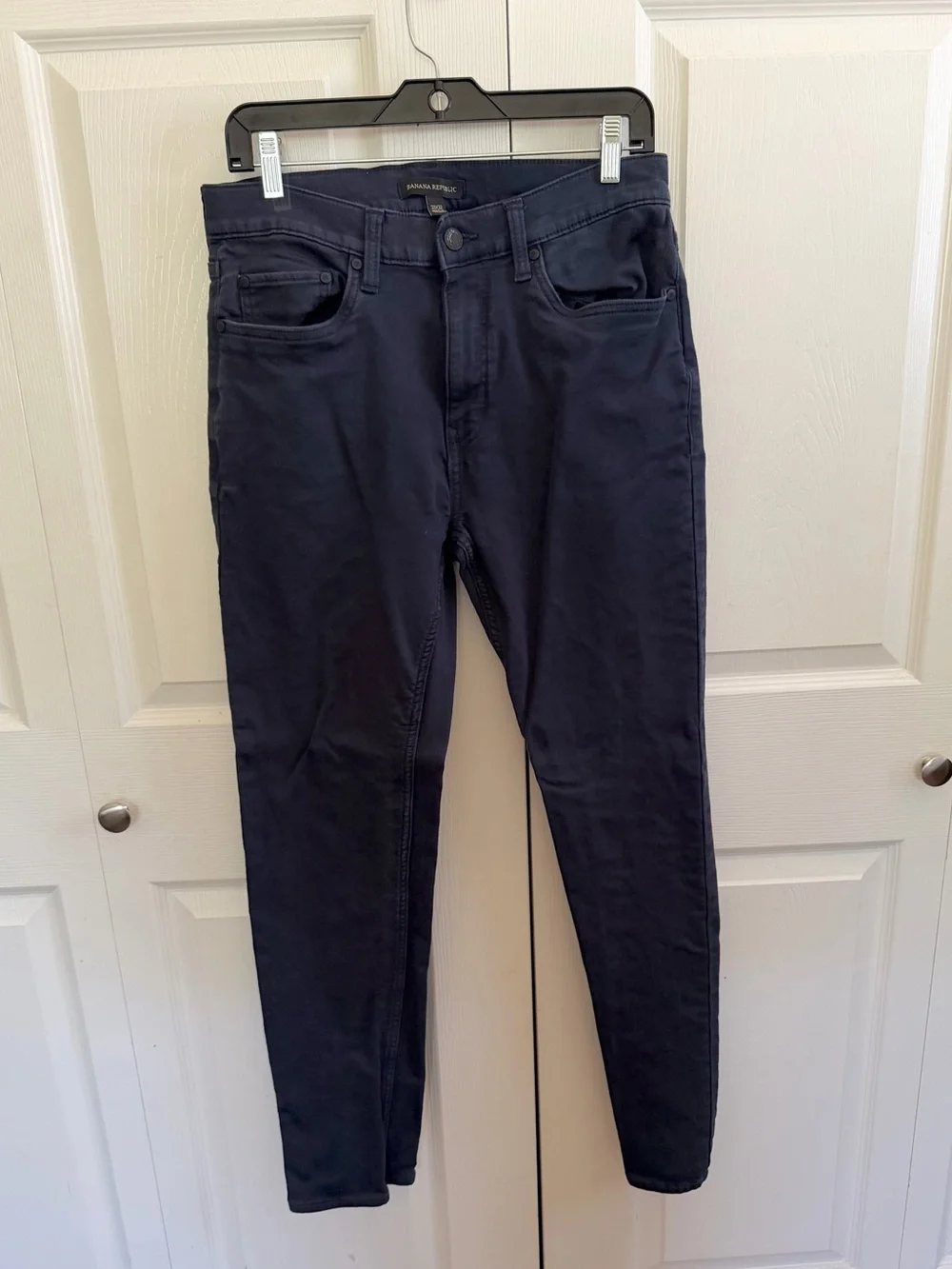 Banana Republic Men's Skinny Pants in Dark Navy